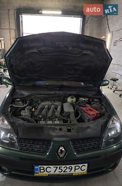 Седан Renault Clio Symbol 2003 в 