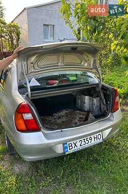 Седан Renault Clio Symbol 2006 в 