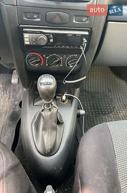 Седан Renault Clio Symbol 2007 в 