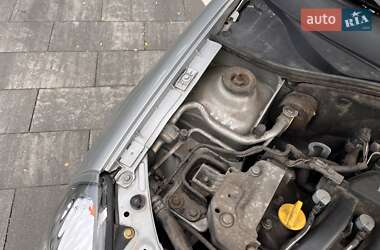Седан Renault Clio Symbol 2006 в 