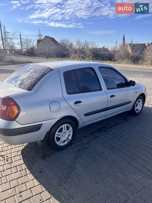 Седан Renault Clio Symbol 2003 в Одессе