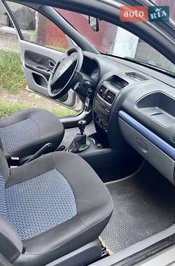 Седан Renault Clio Symbol 2006 в 