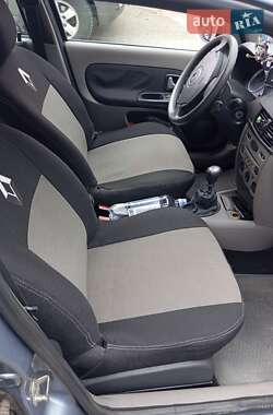 Седан Renault Clio Symbol 2008 в 