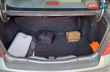Седан Renault Clio Symbol 2007 в 