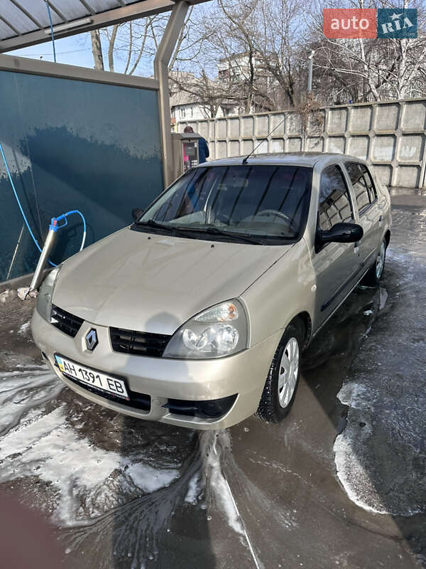Renault Clio Symbol 2008