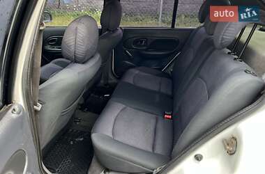 Седан Renault Clio Symbol 2001 в 