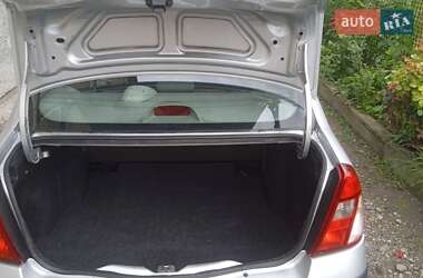 Седан Renault Clio Symbol 2005 в 