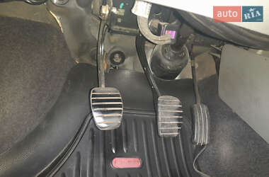 Седан Renault Clio Symbol 2004 в 