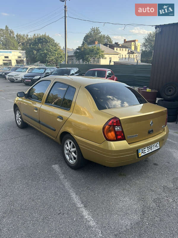 Седан Renault Clio Symbol 2001 в Запорожье