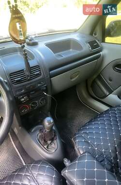 Седан Renault Clio Symbol 2008 в 