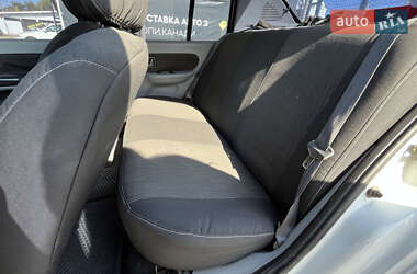 Седан Renault Clio Symbol 2006 в 