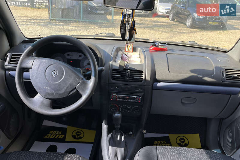 Седан Renault Clio Symbol 2006 в Стрые