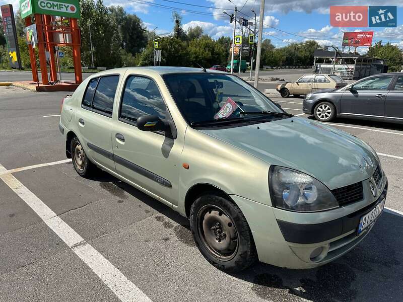 Renault Clio Symbol 2002
