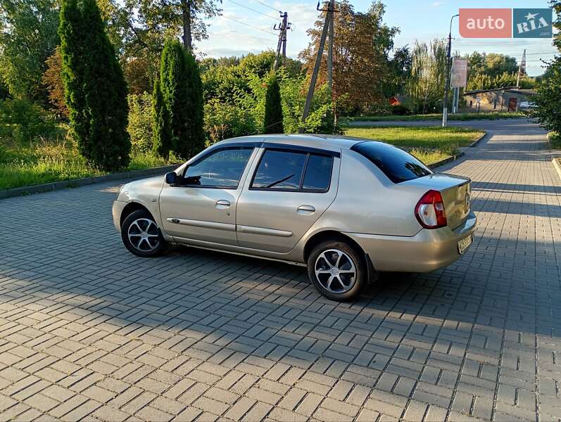 Renault Clio Symbol 2008