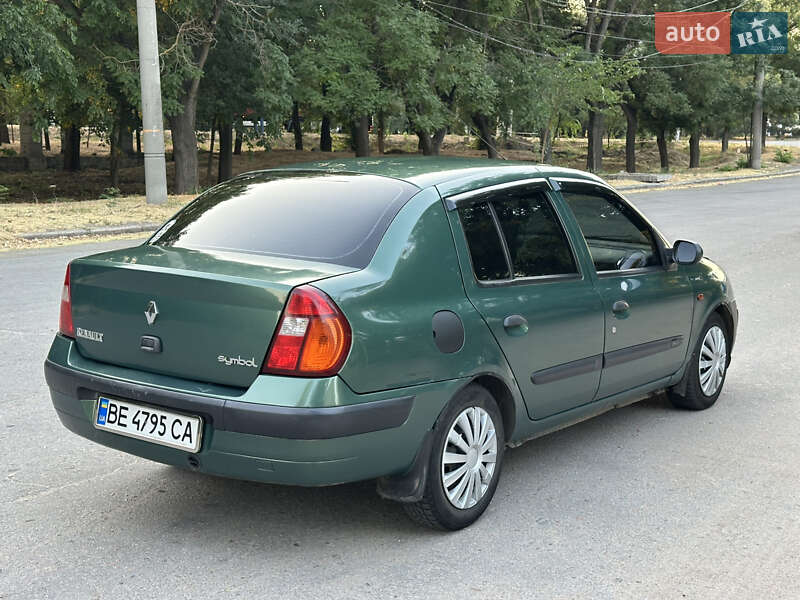 Седан Renault Clio Symbol 2002 в Николаеве