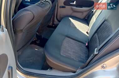 Седан Renault Clio Symbol 2008 в 