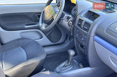 Седан Renault Clio Symbol 2006 в 