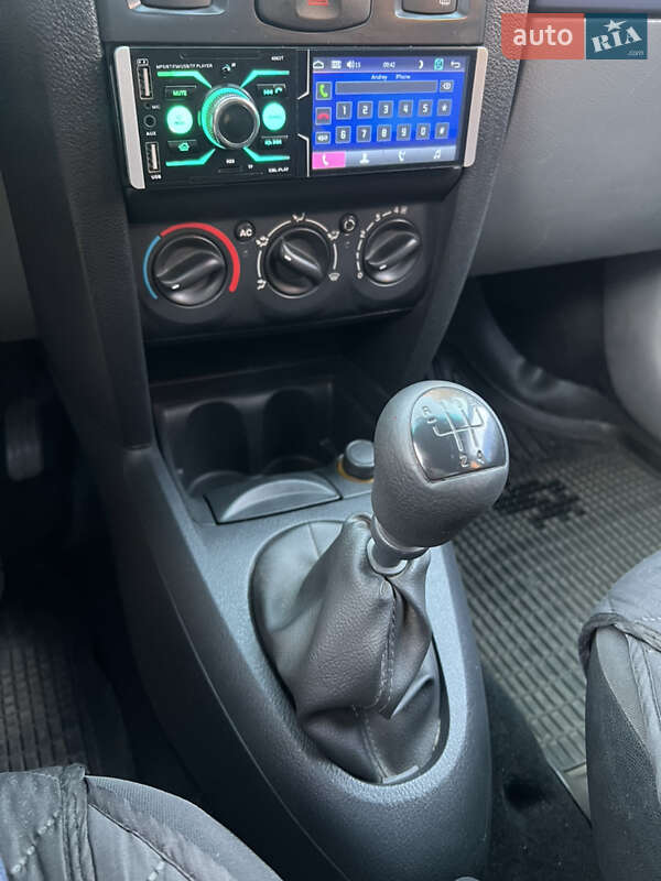Седан Renault Clio Symbol 2007 в Полтаві