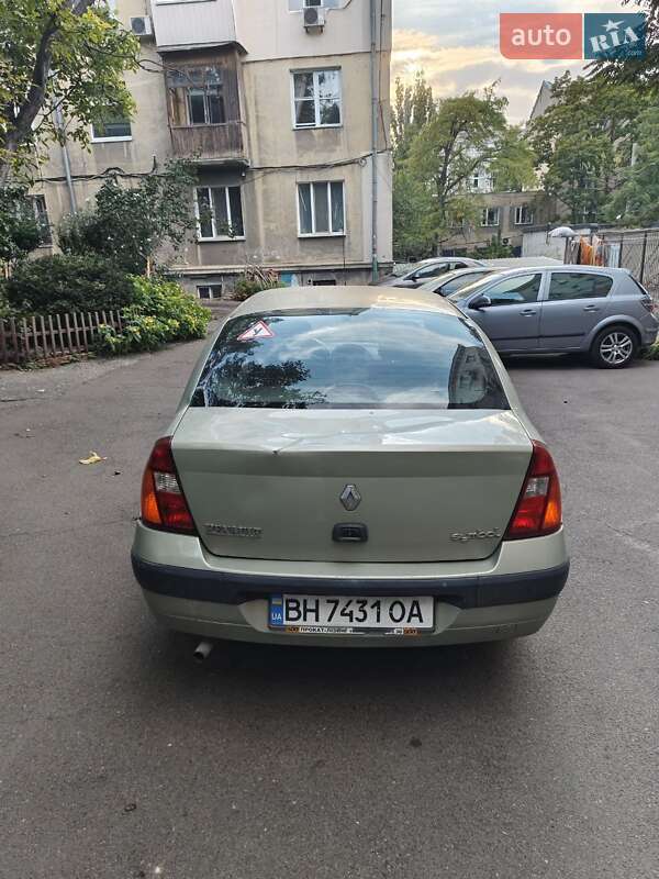 Седан Renault Clio Symbol 2003 в Одессе