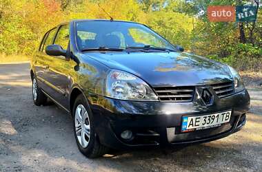 Седан Renault Clio Symbol 2007 в 