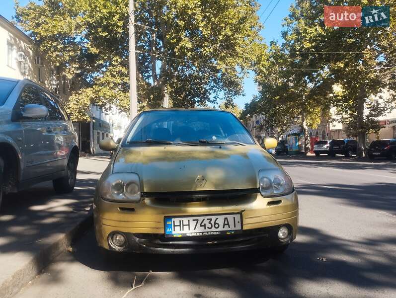 Renault Clio Symbol 2001 Renault Clio Symbol 2001