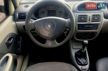 Седан Renault Clio Symbol 2005 в 