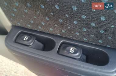 Седан Renault Clio Symbol 2005 в 