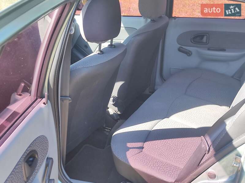 Седан Renault Clio Symbol 2008 в Киеве