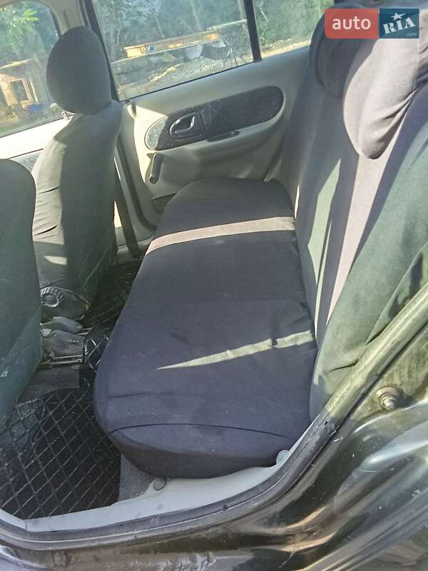 Седан Renault Clio Symbol 2004 в Черкассах фото 5 Седан Renault Clio Symbol 2004 в Черкассах