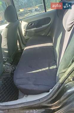 Седан Renault Clio Symbol 2004 в 