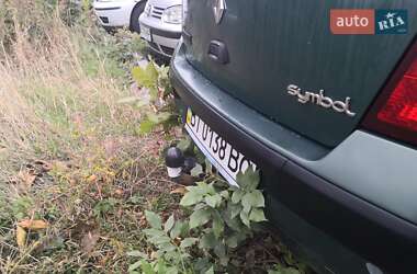 Седан Renault Clio Symbol 2003 в 
