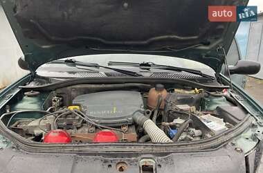 Седан Renault Clio Symbol 2005 в 