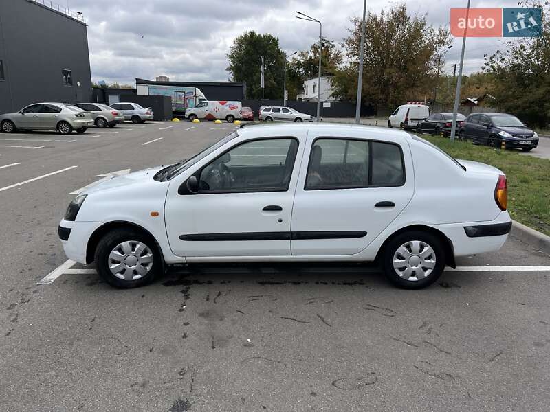 Седан Renault Clio Symbol 2004 в Києві