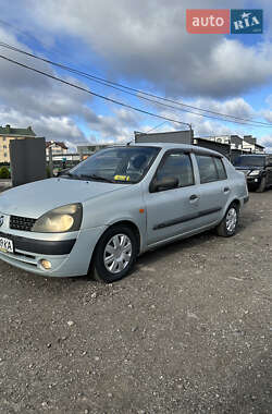 Седан Renault Clio Symbol 2002 в Киеве