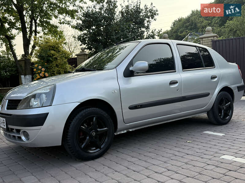 Седан Renault Clio Symbol 2005 в Косове