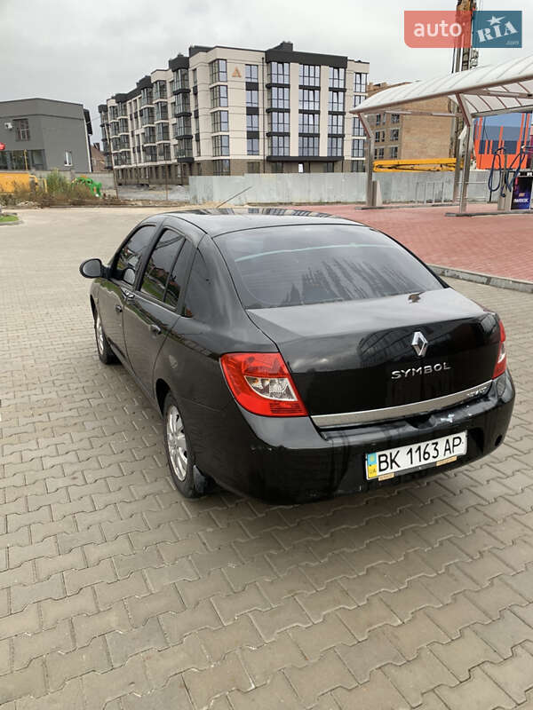 Седан Renault Clio Symbol 2008 в Ровно
