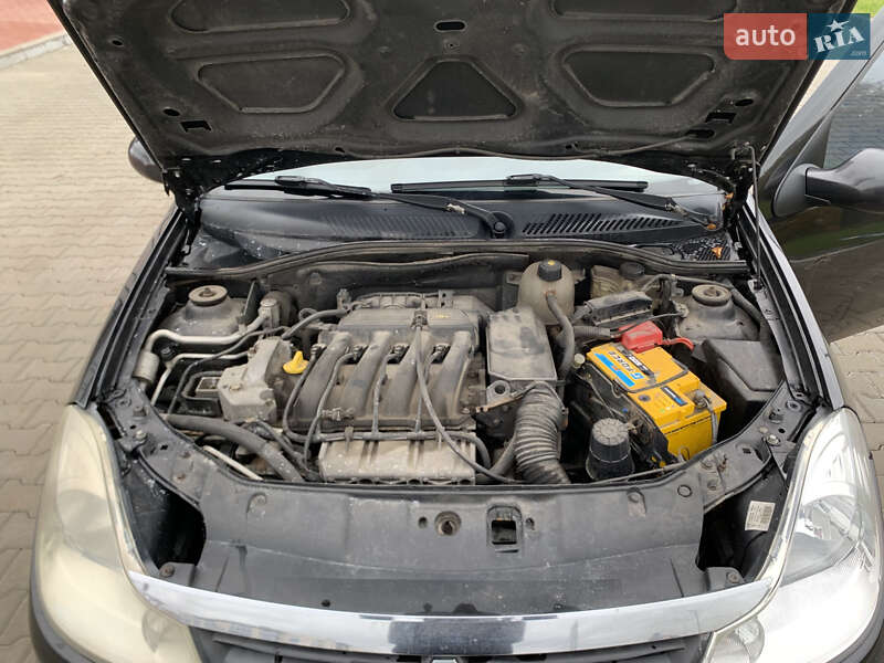 Седан Renault Clio Symbol 2008 в Ровно