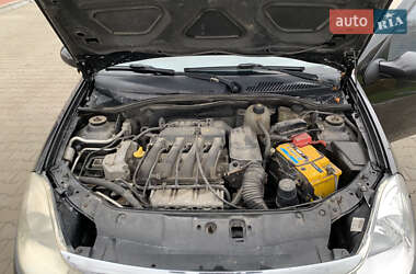Седан Renault Clio Symbol 2008 в  фото 16 Седан Renault Clio Symbol 2008 в