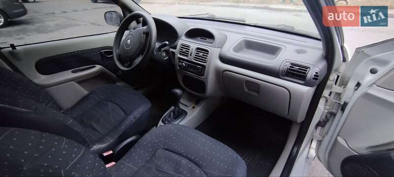 Седан Renault Clio Symbol 2003 в Дніпрі фото 7 Седан Renault Clio Symbol 2003 в Дніпрі