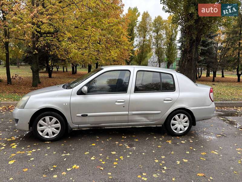 Седан Renault Clio Symbol 2008 в Павлограді