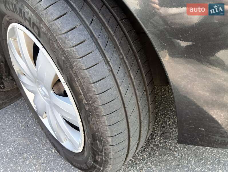 Седан Renault Clio Symbol 2008 в Харкові фото 4 Седан Renault Clio Symbol 2008 в Харкові