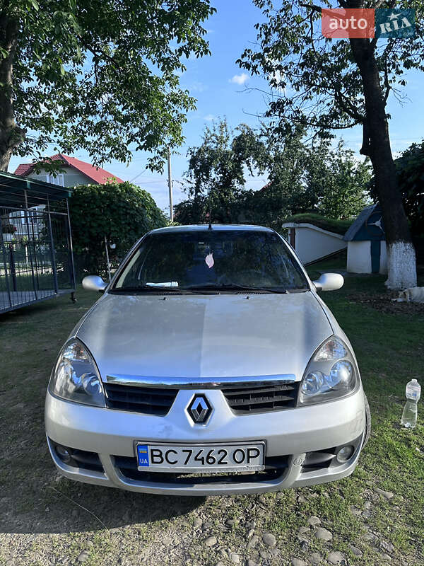 Седан Renault Clio Symbol 2008 в Львове фото 3 Седан Renault Clio Symbol 2008 в Львове