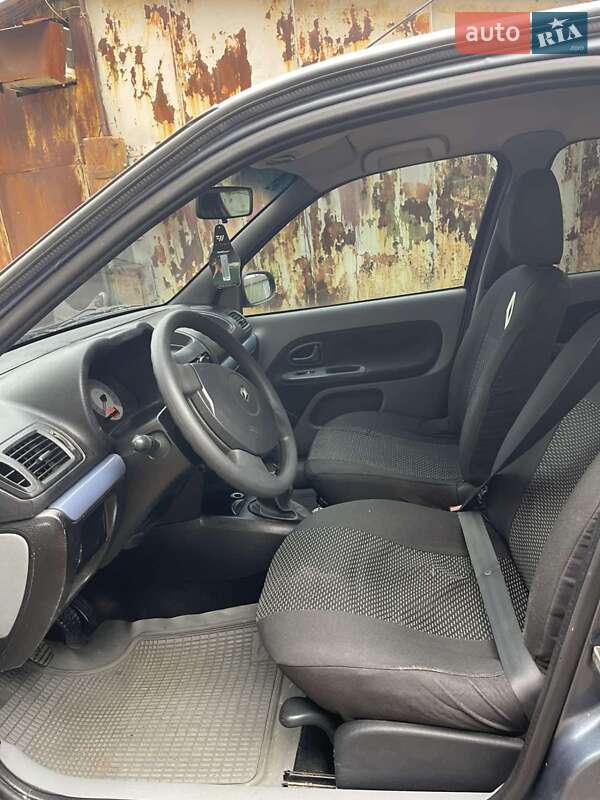 Седан Renault Clio Symbol 2007 в Києві