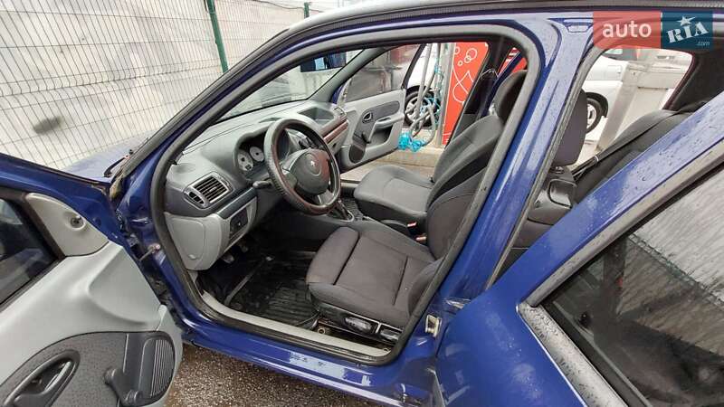 Седан Renault Clio Symbol 2007 в Києві