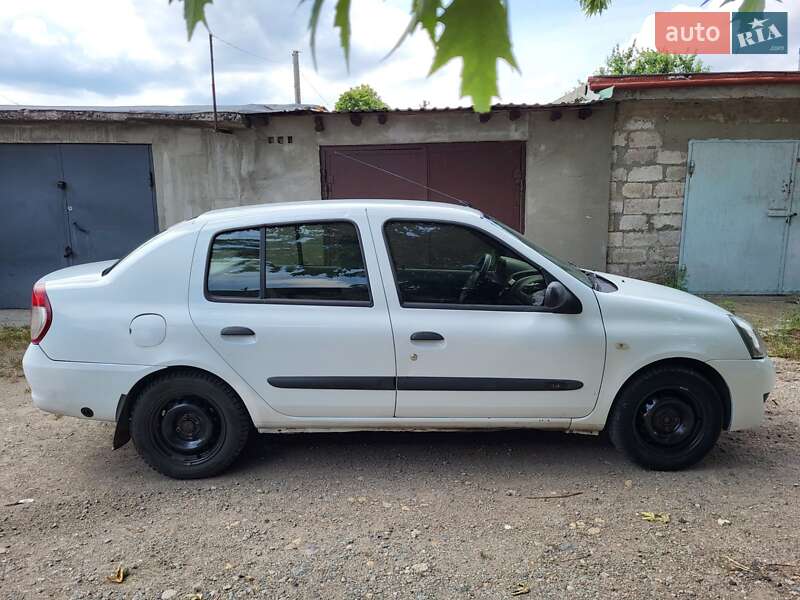 Седан Renault Clio Symbol 2008 в Днепре