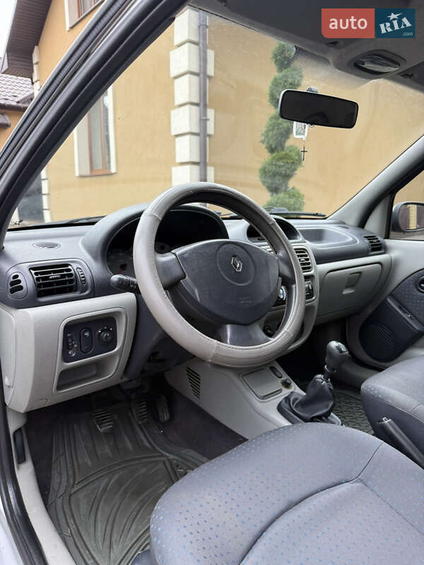 Седан Renault Clio Symbol 2005 в Косові фото 14 Седан Renault Clio Symbol 2005 в Косові