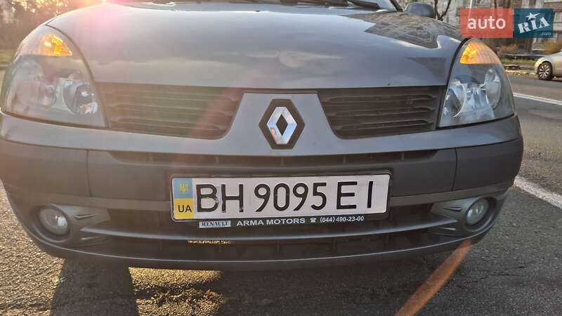 Седан Renault Clio Symbol 2005 в Києві фото 5 Седан Renault Clio Symbol 2005 в Києві
