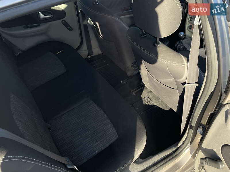 Седан Renault Clio Symbol 2008 в Виннице