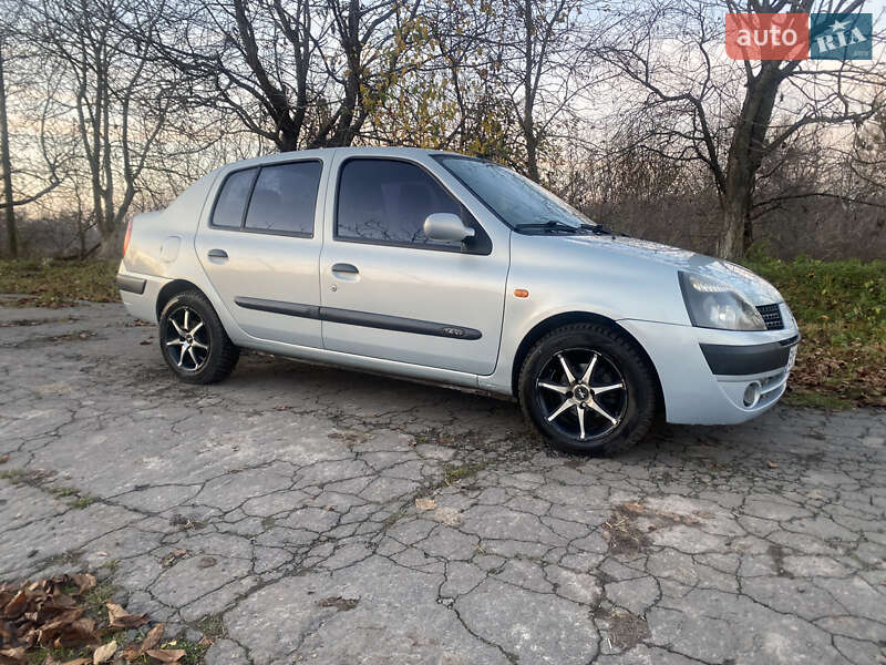 Седан Renault Clio Symbol 2004 в Острозі