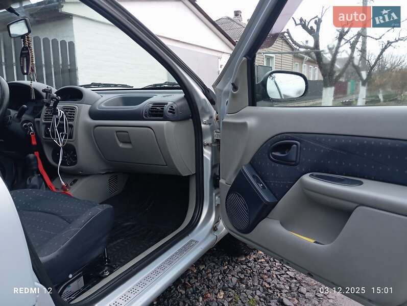 Седан Renault Clio Symbol 2004 в Прилуках